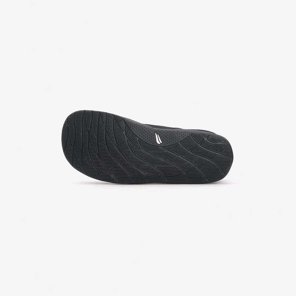 Pyopp Fledge - Day 02 Barefoot Sneaker - Black on Black